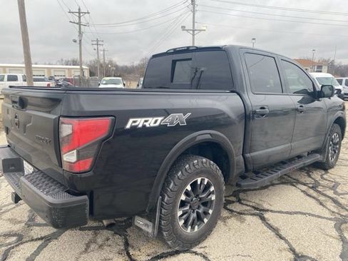 Used 2020 Nissan Titan PRO-4X w/ Pro-4x Convenience Package image 5
