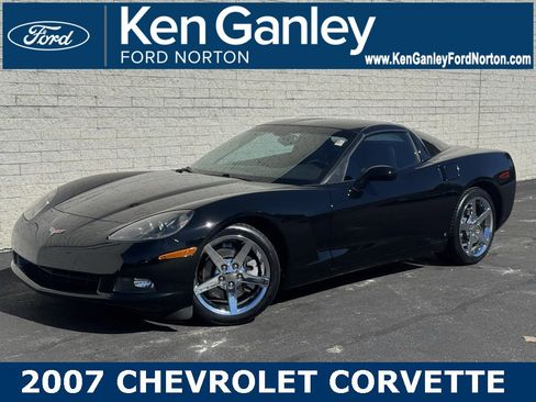 Used 2007 Chevrolet Corvette Coupe image 1