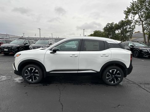 New 2026 Nissan Kicks SV w/ SV Premium Package image 8