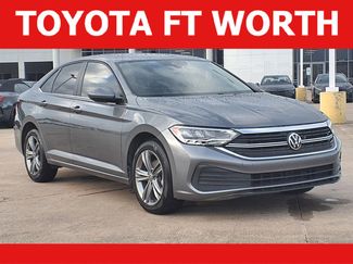 Used 2024 Volkswagen Jetta SE FWD video 1