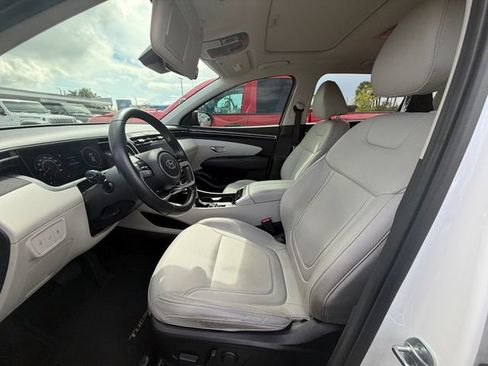 Used 2024 Hyundai Tucson SEL w/ Convenience Package FWD image 2