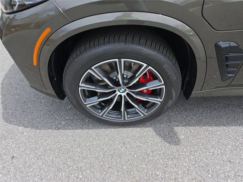 New 2026 BMW X5 xDrive50e w/ M Sport Package AWD/4WD image 11