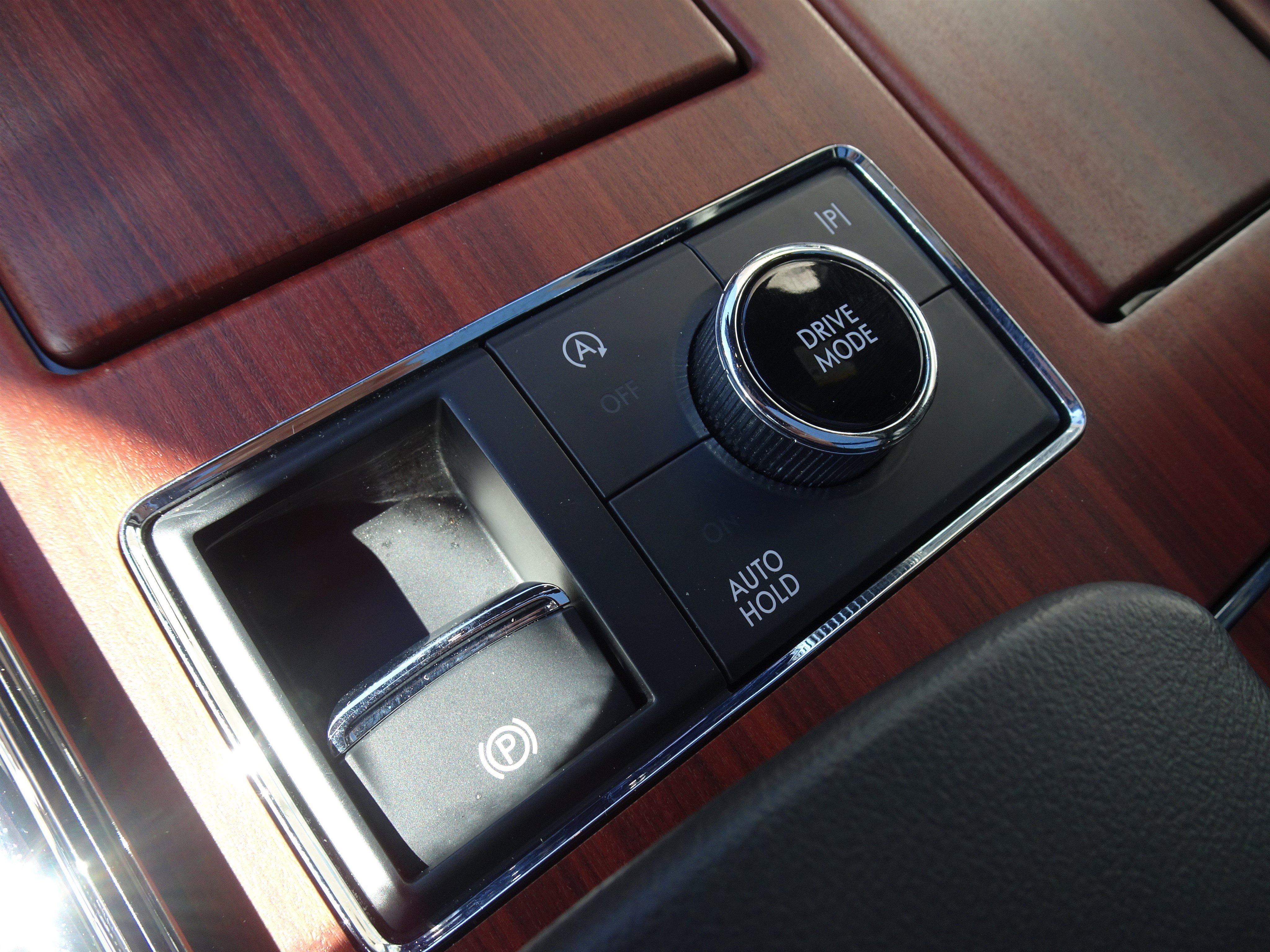 Used 2024 Lincoln Navigator Reserve AWD/4WD image 19