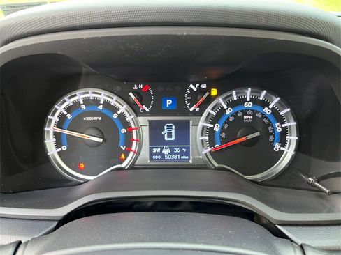 Certified 2018 Toyota 4Runner SR5 image 18