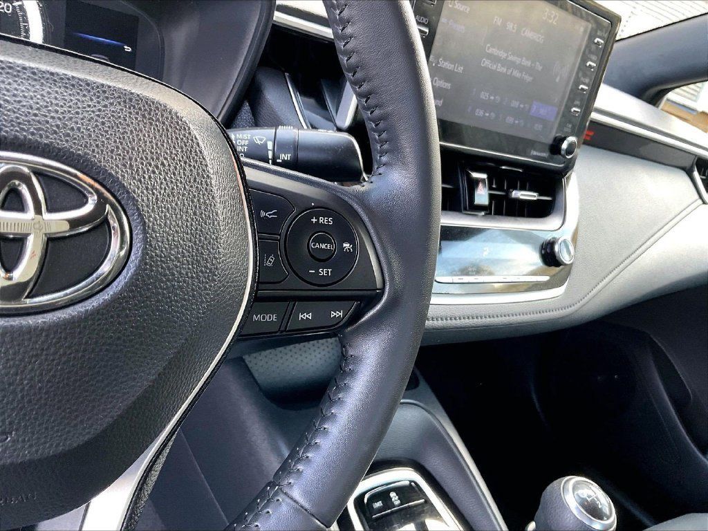 Used 2021 Toyota Corolla SE w/ Carpet Mat Package (TMS) FWD image 24