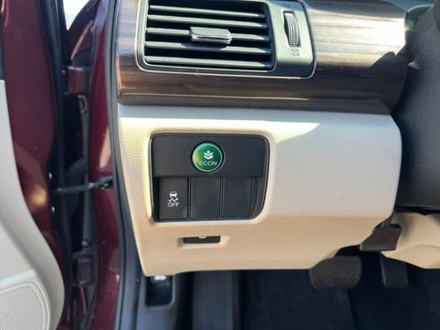 Used 2016 Honda Accord EX image 16