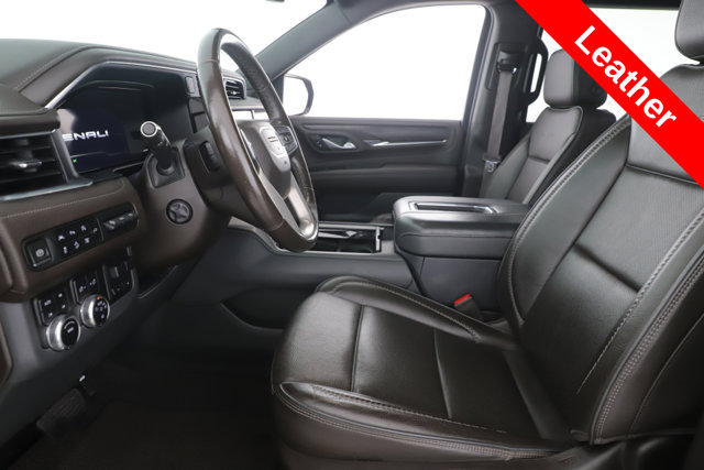 Used 2022 GMC Yukon XL Denali w/ Max Trailering Package AWD/4WD image 17