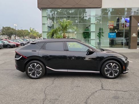 Used 2024 Kia EV6 Light AWD/4WD image 6