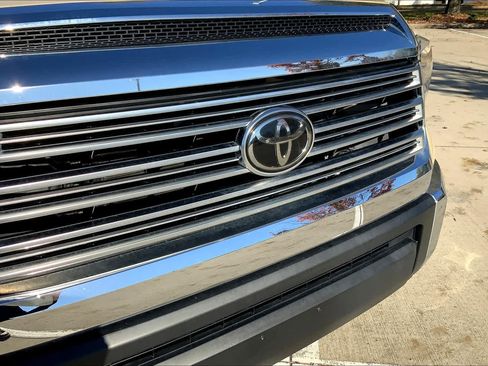 Used 2019 Toyota Tundra Limited w/ TRD Off Road Package AWD/4WD image 31
