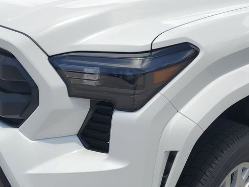 New 2025 Toyota Tacoma SR5 image 11