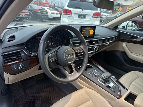 Used 2019 Audi A4 2.0T Premium w/ Convenience Package image 10