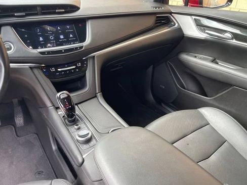 Certified 2021 Cadillac XT5 Premium Luxury FWD image 20