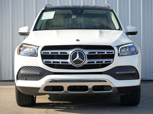 Used 2022 Mercedes-Benz GLS 450 4MATIC image 7