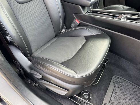 Used 2023 Jeep Compass Altitude w/ Sun and Sound Group image 23