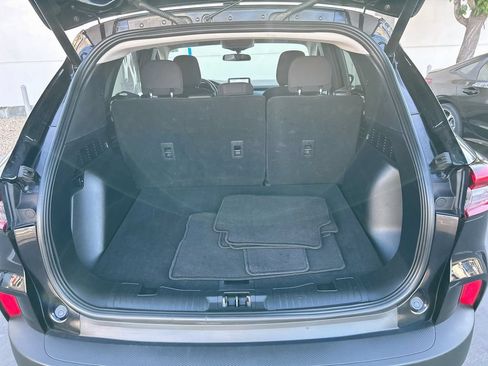 Used 2024 Ford Escape Active AWD/4WD image 24