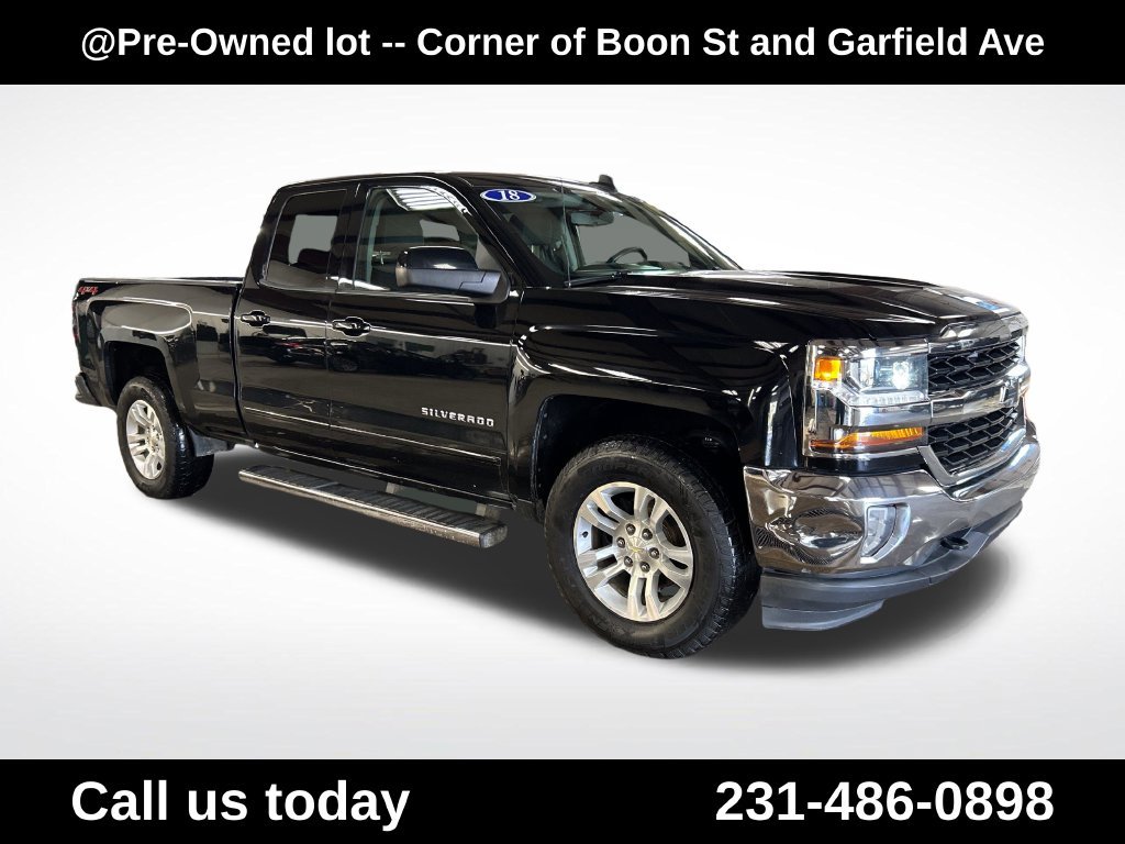 Used 2018 Chevrolet Silverado 1500 LT w/ All Star Edition AWD/4WD image 7
