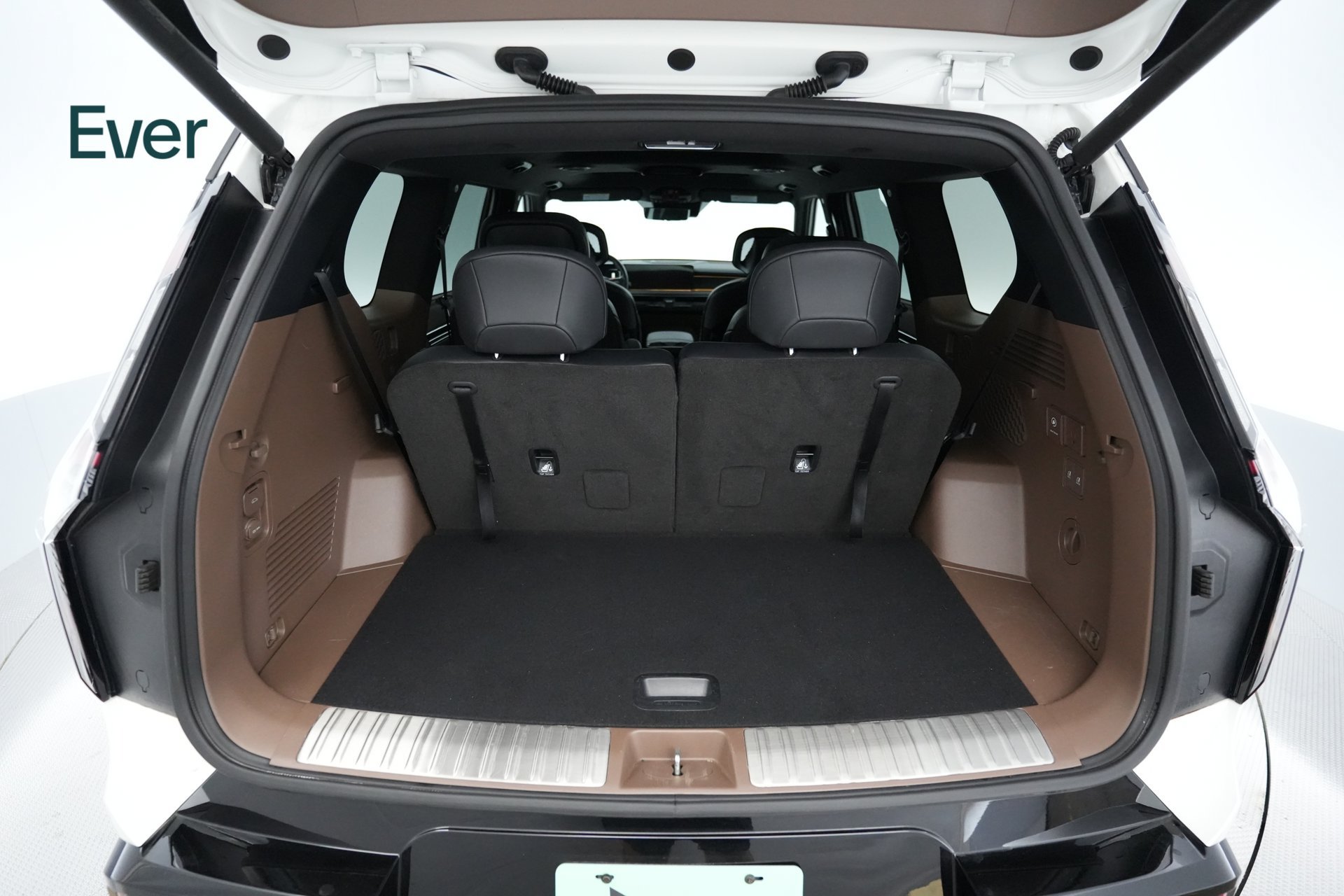 Used 2024 Kia EV9 GT-Line AWD/4WD image 8