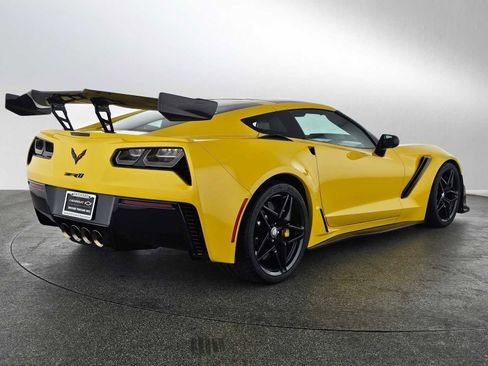 Used 2019 Chevrolet Corvette ZR1 image 3