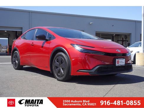 Certified 2024 Toyota Prius LE AWD/4WD image 1