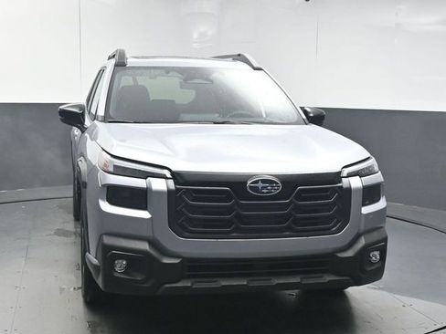 Used 2026 Subaru Outback Touring XT w/ Touring Package image 3