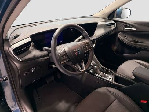 Certified 2025 Buick Encore GX Preferred w/ Advanced Technology Package image 9