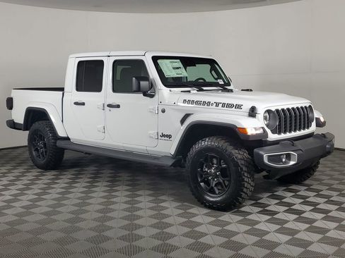 New 2025 Jeep Gladiator Sport image 2