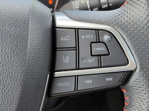 Certified 2024 Toyota Sienna XSE FWD image 27