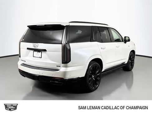 Used 2025 Cadillac Escalade Sport Platinum w/ LPO, ONYX Package AWD/4WD image 7