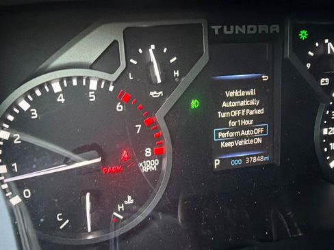 Used 2025 Toyota Tundra SR5 w/ SR5 Premium Package AWD/4WD image 9