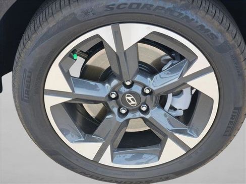 Certified 2026 Hyundai Palisade Limited AWD/4WD image 26