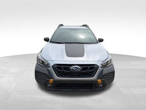 Used 2025 Subaru Outback Wilderness AWD/4WD image 9