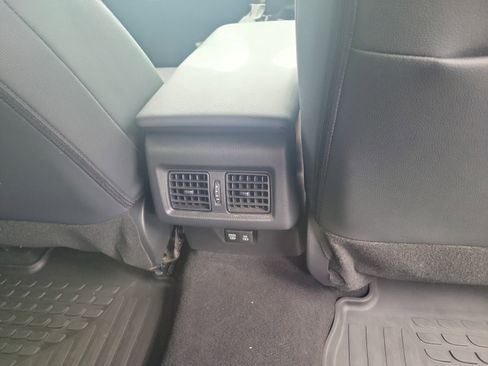Used 2025 Toyota Camry LE FWD image 13