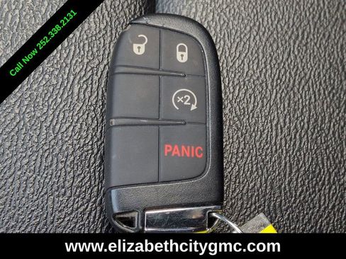 Used 2025 Jeep Compass Limited AWD/4WD image 30