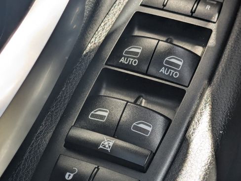 Used 2019 RAM 1500 Tradesman image 27