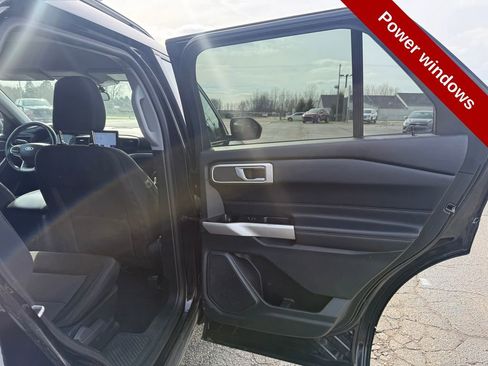 Used 2023 Ford Explorer XLT w/ Class IV Trailer Tow Package image 36