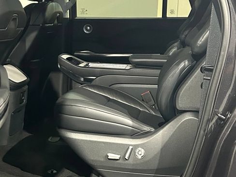 New 2027 Lincoln Navigator L Reserve AWD/4WD image 51