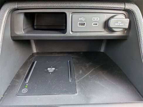 New 2025 Honda Pilot Touring image 21