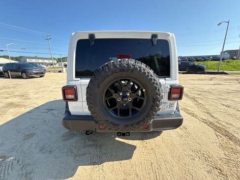 New 2026 Jeep Wrangler Unlimited Sport AWD/4WD image 4