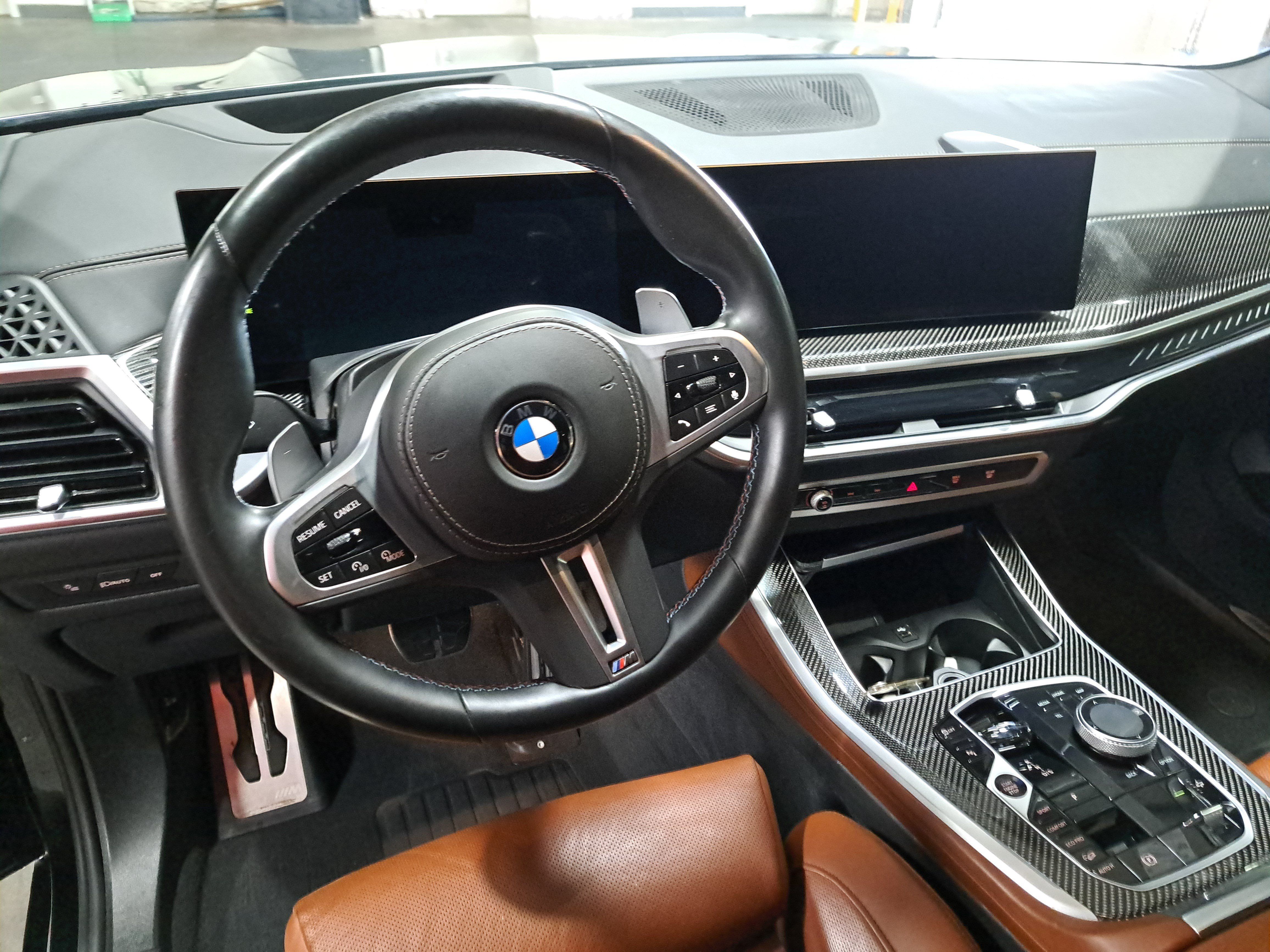 Used 2025 BMW X5 M60i AWD/4WD image 17
