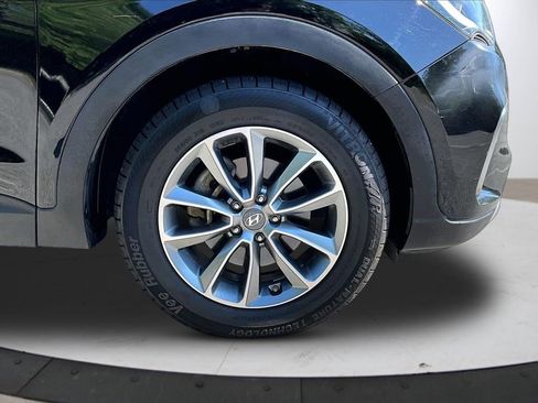 Used 2019 Hyundai Santa Fe XL SE w/ SE Premium Package 02 FWD image 33