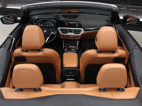 Used 2023 BMW 430i xDrive Convertible w/ Premium Package AWD/4WD image 29