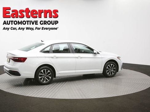 Used 2025 Volkswagen Jetta S image 41
