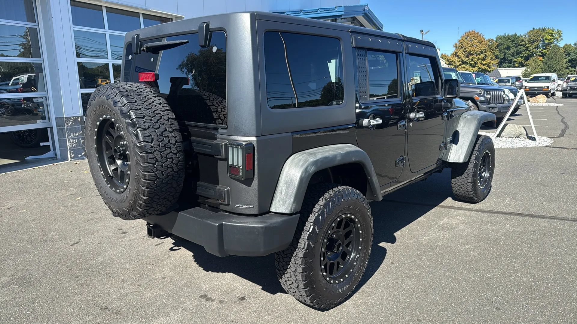 Used 2013 Jeep Wrangler Unlimited Sport AWD/4WD image 20