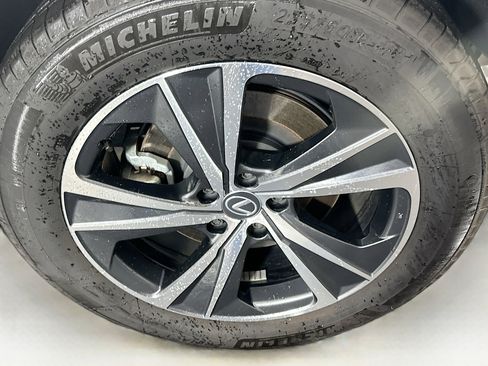 Used 2024 Lexus RX 350 FWD image 11