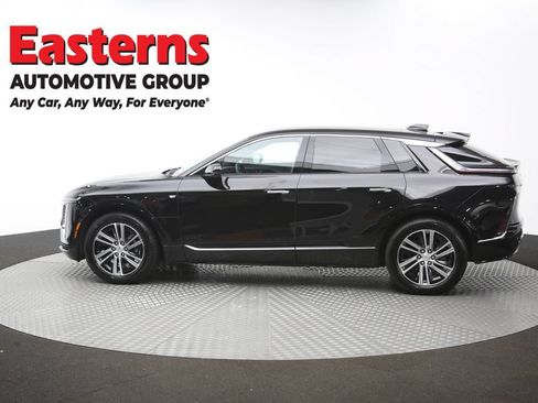 Used 2025 Cadillac Lyriq Luxury AWD/4WD image 62