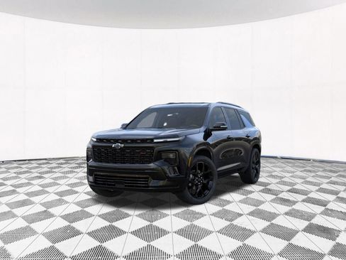 New 2026 Chevrolet Traverse RS w/ LPO, Floor Liner Package AWD/4WD image 2