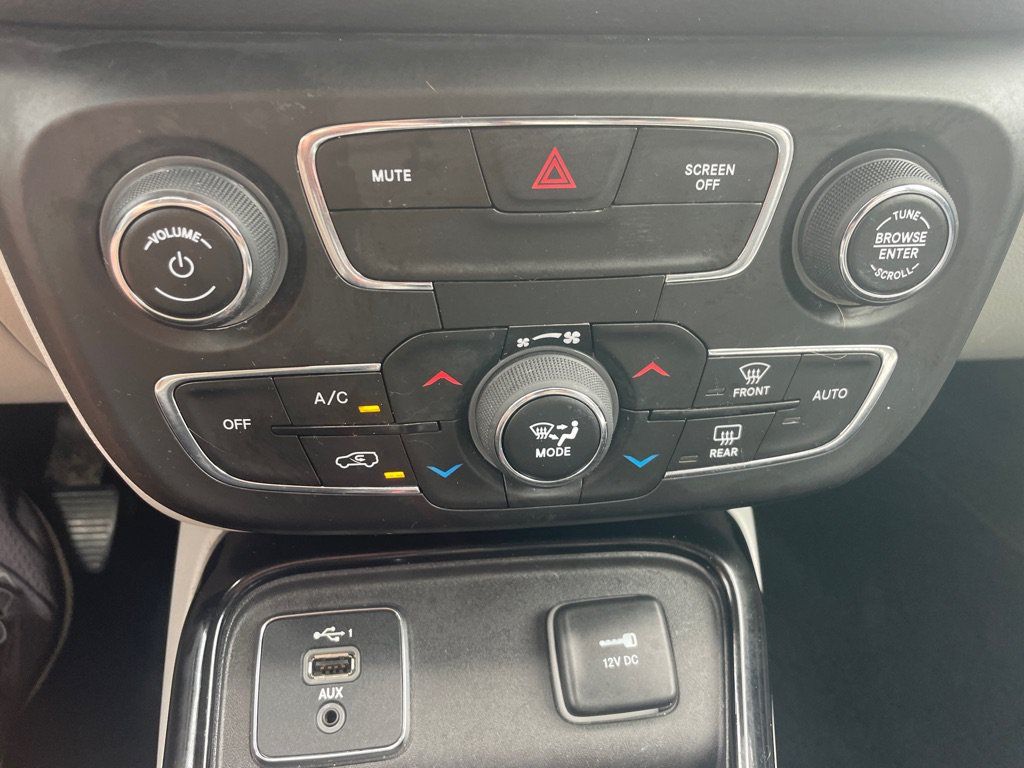 Used 2020 Jeep Compass Limited FWD image 26