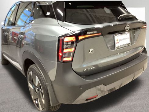 New 2026 Nissan Kicks SR w/ Cold Weather Package image 35
