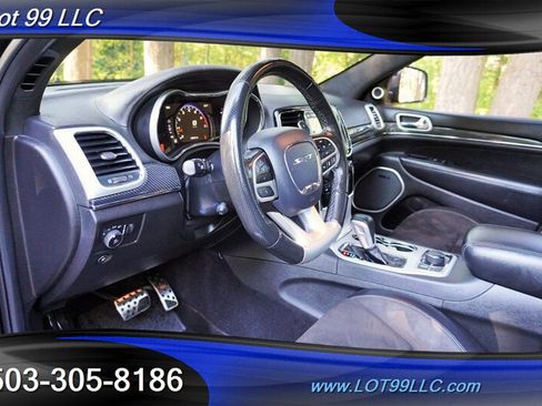 Used 2020 Jeep Grand Cherokee SRT AWD/4WD image 12
