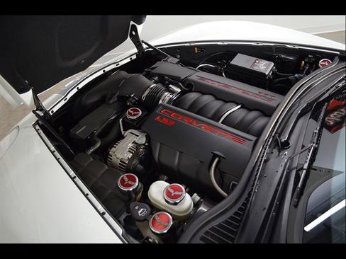 Used 2013 Chevrolet Corvette Grand Sport w/ 4LT Preferred Equipment Group RWD image 25